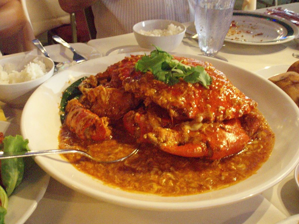 Chilli crab | Image Credit - Dekcuf, CC BY-SA 2.0 Via Wikipedia Commons