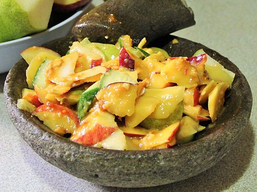 Rujak | Image Credit: <a href="https://commons.wikimedia.org/wiki/User:Sofiah_Budiastuti">Sofiah Budiastuti</a>, <a href="https://commons.wikimedia.org/wiki/File:Rujak_Buah_(Indonesian_Fruit_Salad).JPG">Rujak Buah (Indonesian Fruit Salad)</a>, <a href="https://creativecommons.org/licenses/by-sa/4.0/legalcode" rel="license">CC BY-SA 4.0</a>