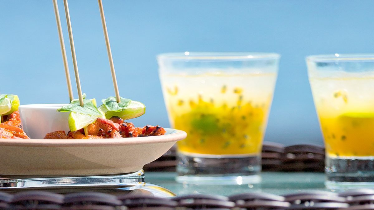 Tempting Dishes and Drinks to Try in the Maldives – Treat yourself with new food you find in a paradise island