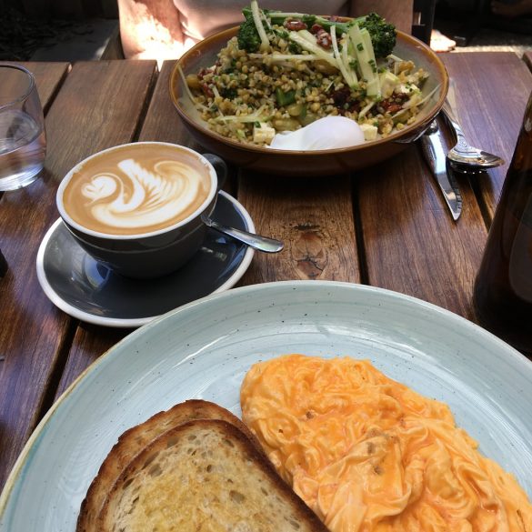 brunch in Melbourne