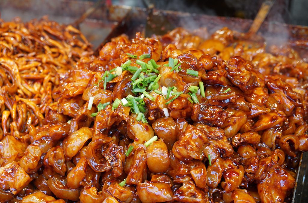 Top 5 Snack Streets in Wuhan