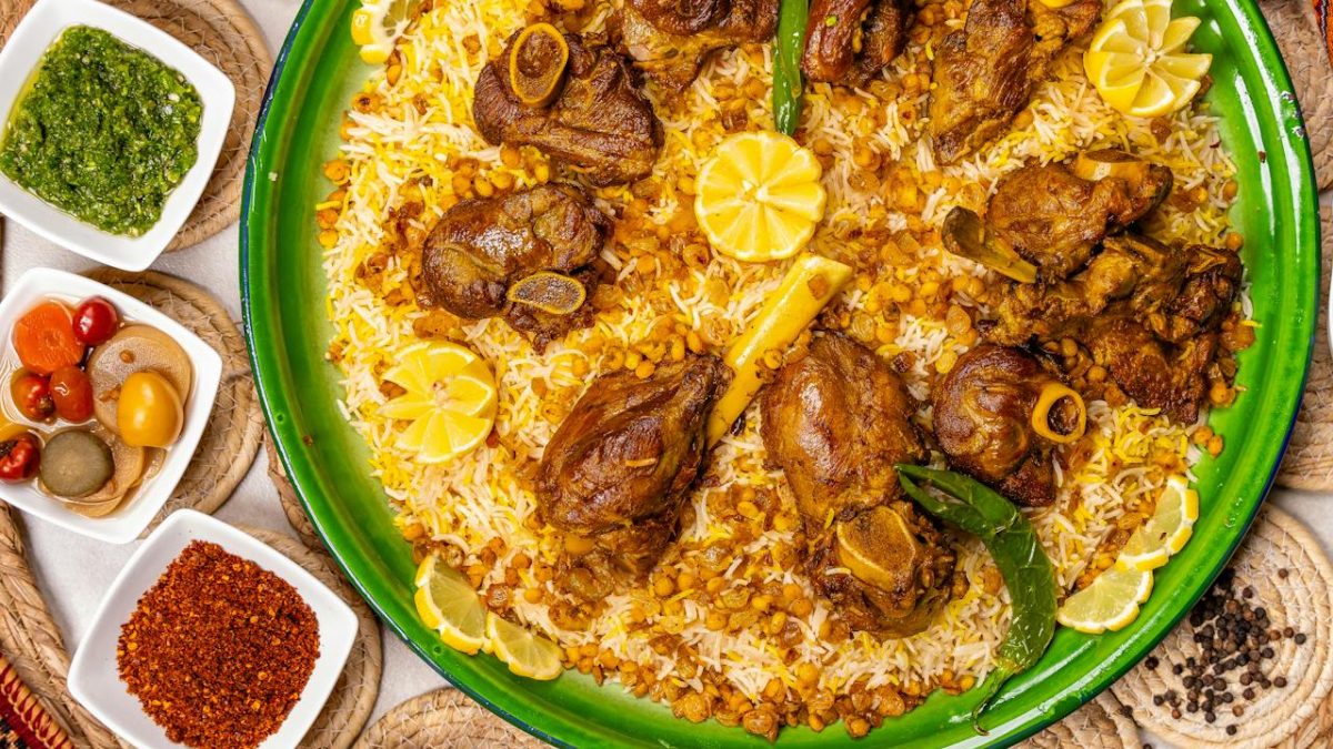 Great Omani Delicacies to Try Out