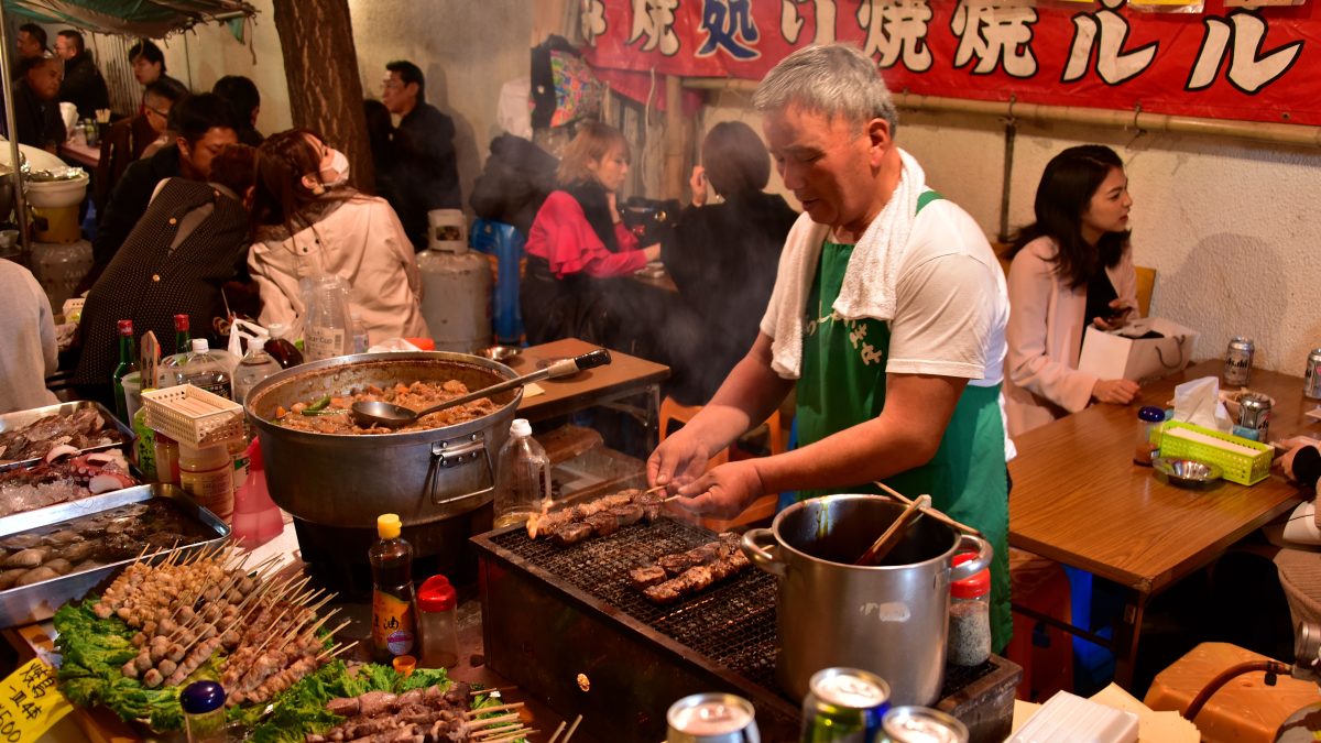 Best Street Food to Savour in Shinjuku