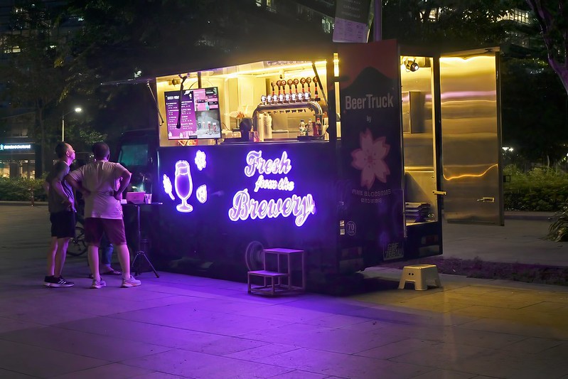 Nightlife in Kovan