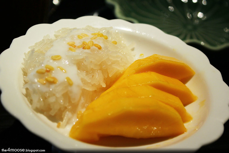 Don’t Miss These Delectable Delights in Bangkok – Foodie Favourites to Tempt Your Taste Buds!