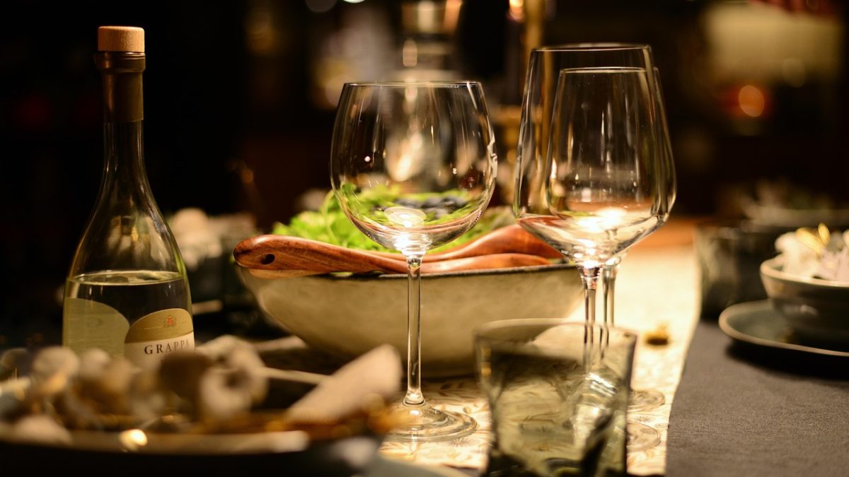 Sourcing Sustainably: How Ocean-to-Table Dining Keeps the Baa Atoll Beautiful