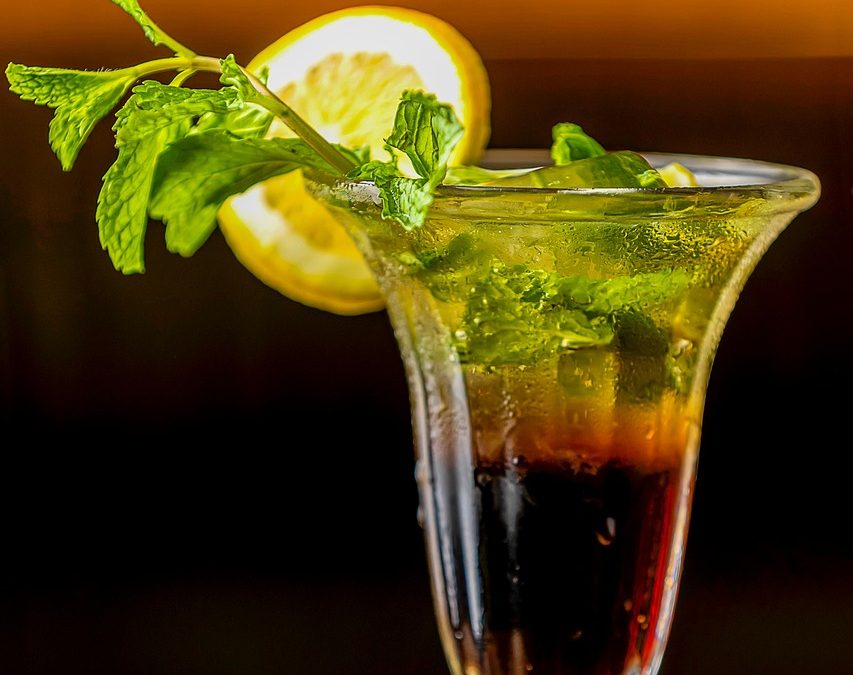 Exploring the Rise of Cocktail Culture in Kowloon: Bringing Back the Art of Filthy Martinis
