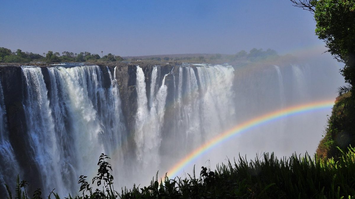 Dining Near Victoria Falls: Top Private Dining Experiences to Enjoy in Livingstone
