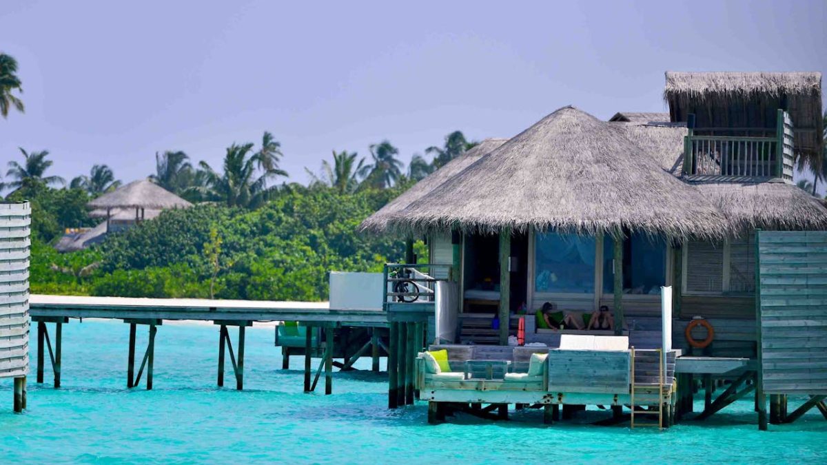 Underwater Restaurants in the Maldives – Luxury Dining Meets Marine Life
