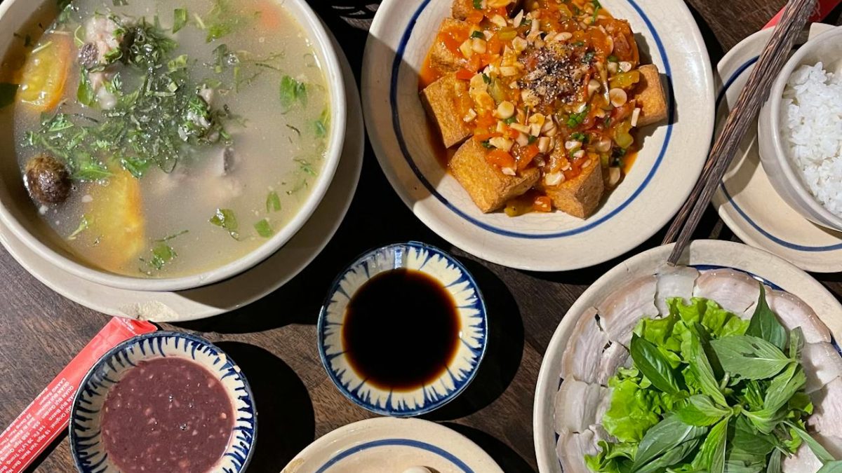 A Food Lover’s Guide to Traditional Dining in Da Nang: The Flavours of the Coast