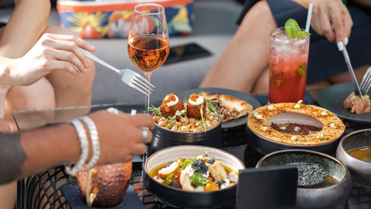 Dubai Food Guide: Affordable Eats from Street to Fine Dining