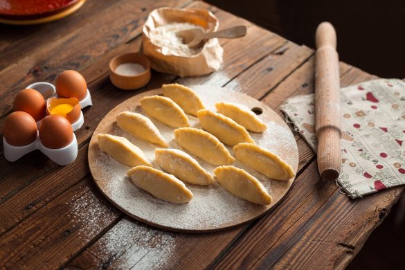 A Food Lover's Guide to Dining Around Downtown Dubai