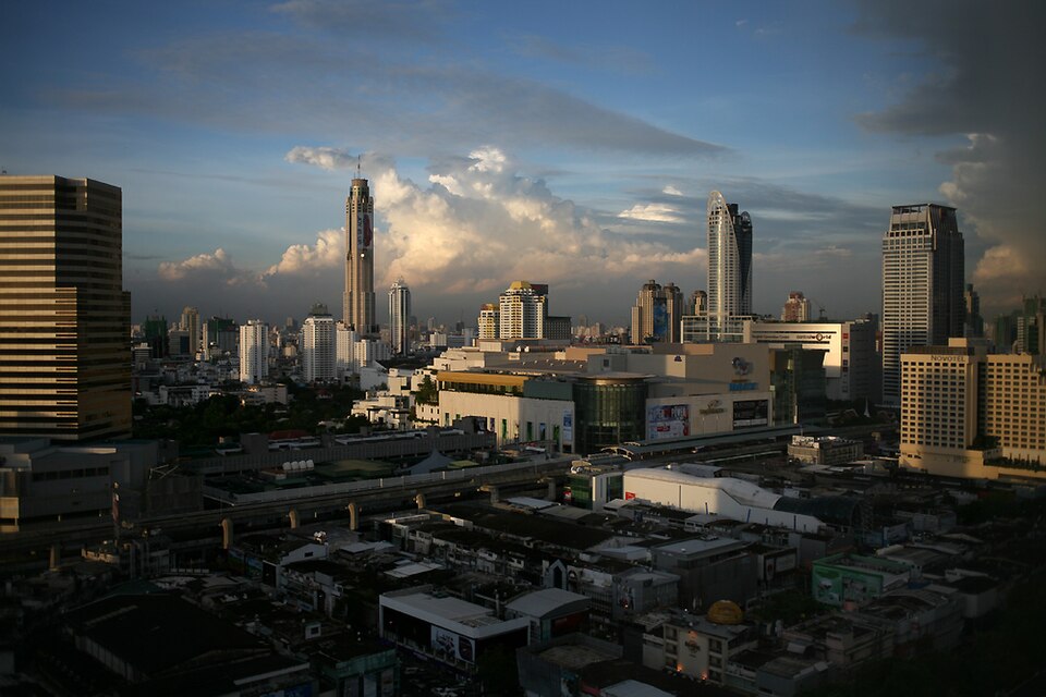 Why should food lovers explore Bangkok’s Siam district?